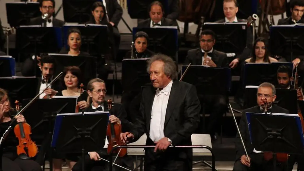 دار الأوبرا تكشف أجندة فعاليات هذا الأسبوع.. عمر خيرت و«حفل تنكري»